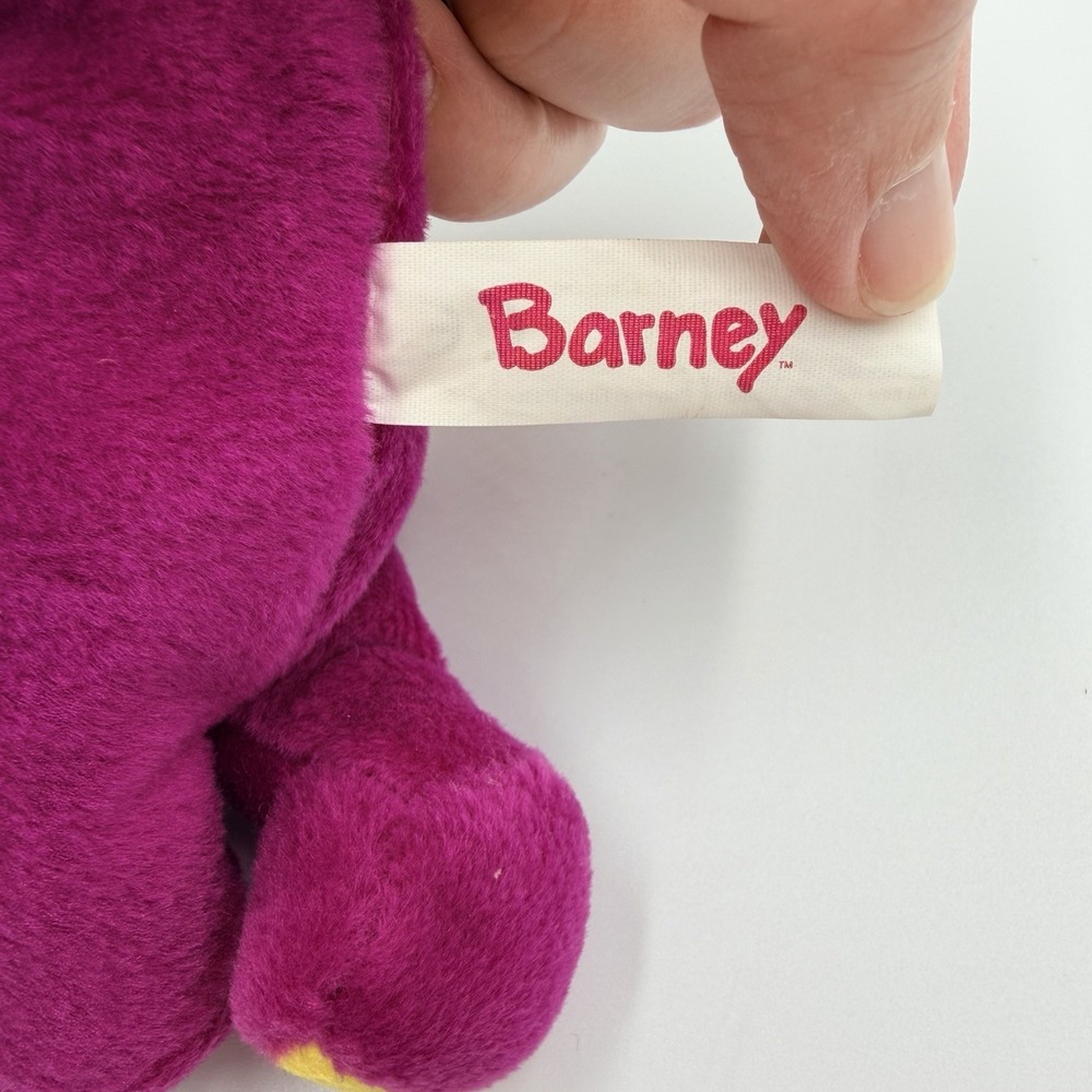 NWT Vintage 1997 Gund Lyons Group Barney Purple Dinosaur Plush Stuffie 90s Y2K - Picture 7 of 8